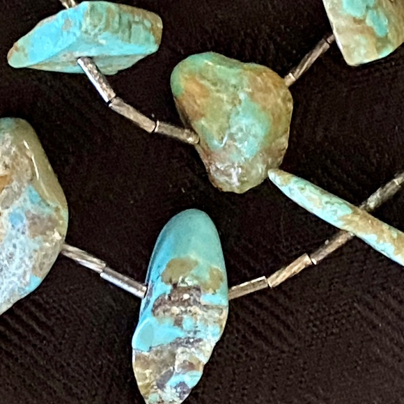 Vintage 1940’s Navajo Kingman Mined Turquoise & “Liquid Silver” Beaded Necklace - Picture 4 of 17